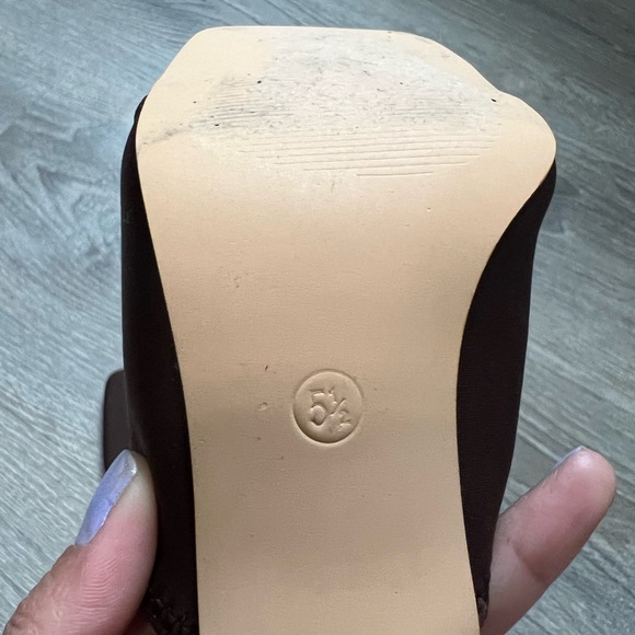 Brown Mule Sandal - Picture 10 of 11